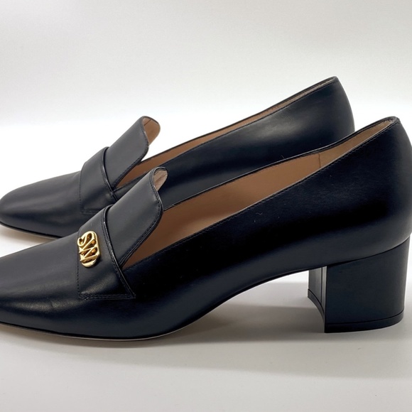 STUART WEITZMAN Ontrend Block Heel Pump